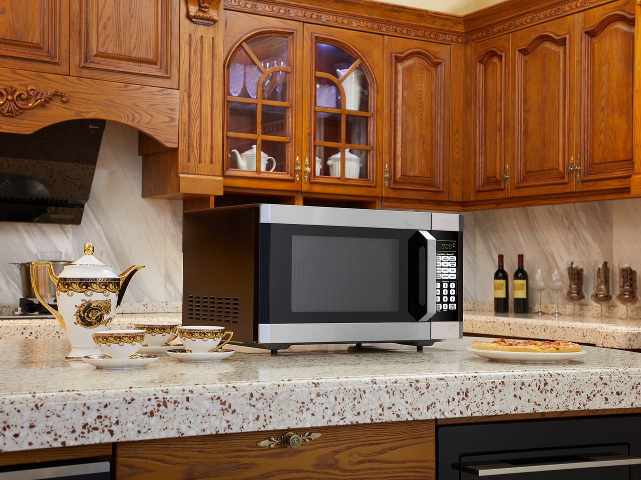 Hamilton Beach 1.6 Cu. Ft. Digital Microwave Oven, Stainless Steel